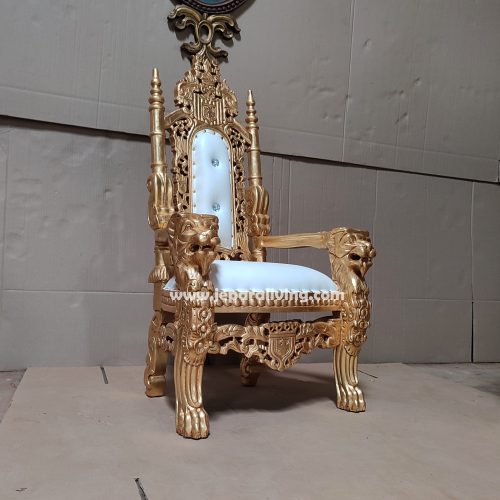 kid lion king chair