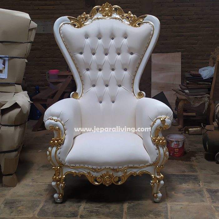 Queen Throne Chair White Gold